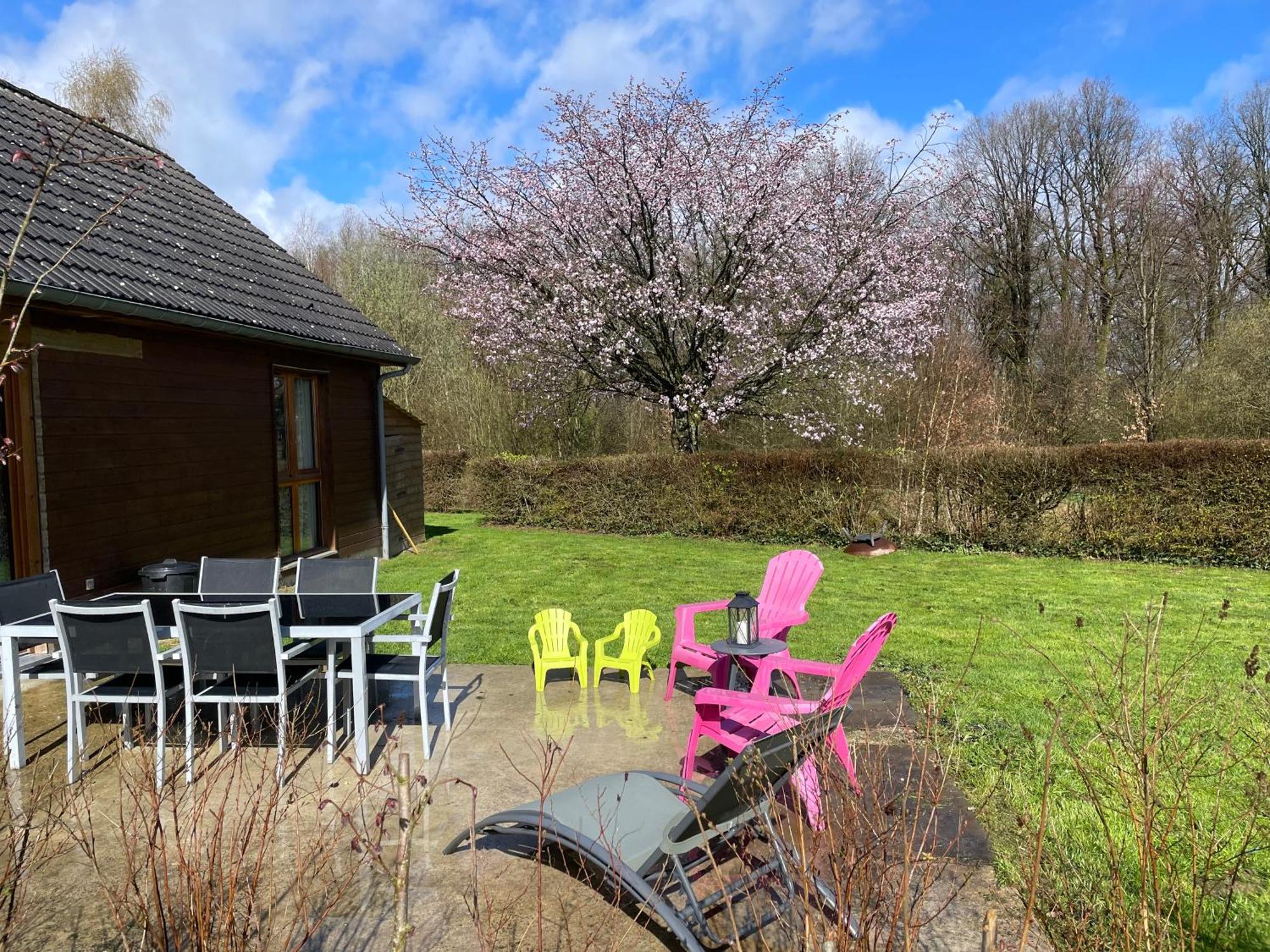 Cottage Chaleureux Dans Domaine Prive Signy-le-Petit Eksteriør billede